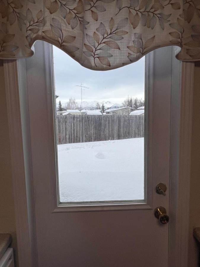 Lovely Two Bedroom, Minutes Away From Downtown Anchorage Exterior foto
